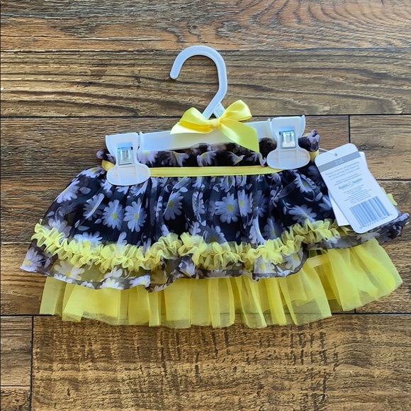 Pick 2 for $10-any item with🥂 is eligible😁 - Picture 5 of 6